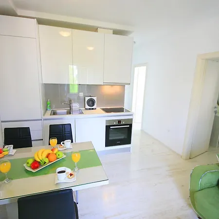 Gold Town Centre Old Town Appartamento *